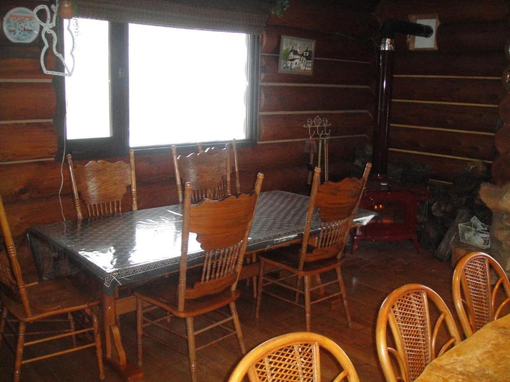 Pension Woody Note Niseko Bagian luar foto