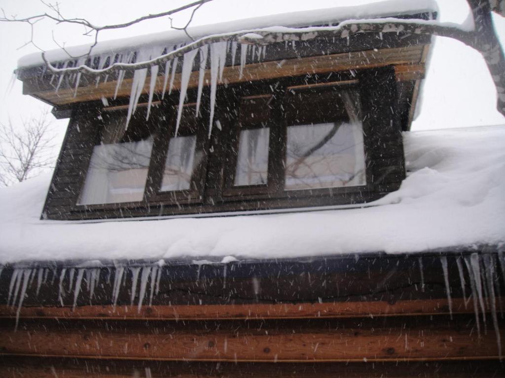 Pension Woody Note Niseko Bagian luar foto