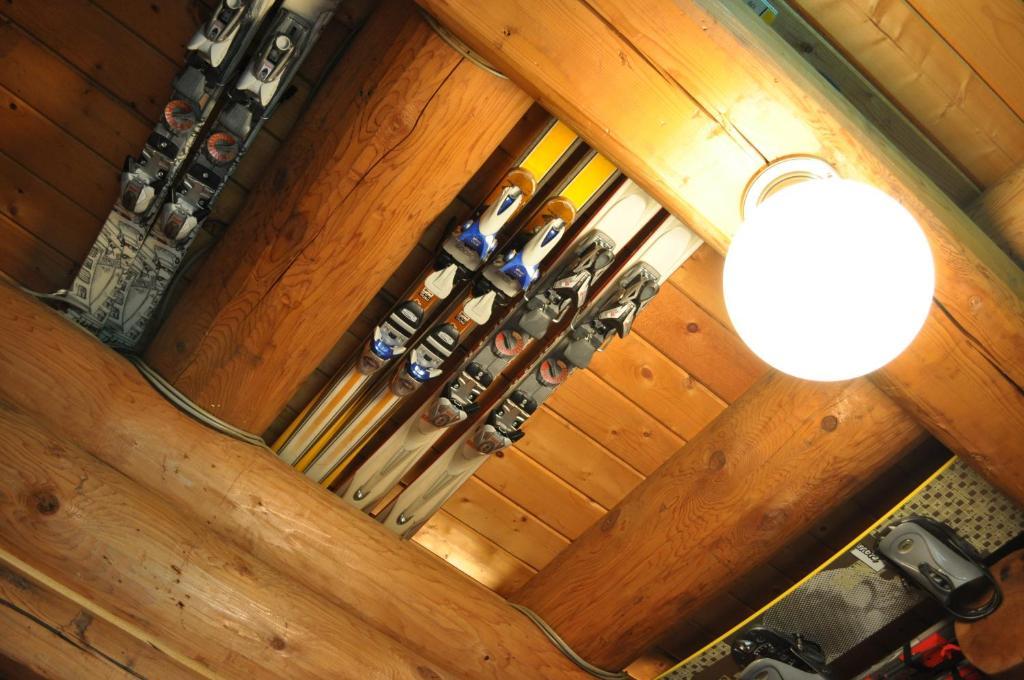 Pension Woody Note Niseko Bagian luar foto