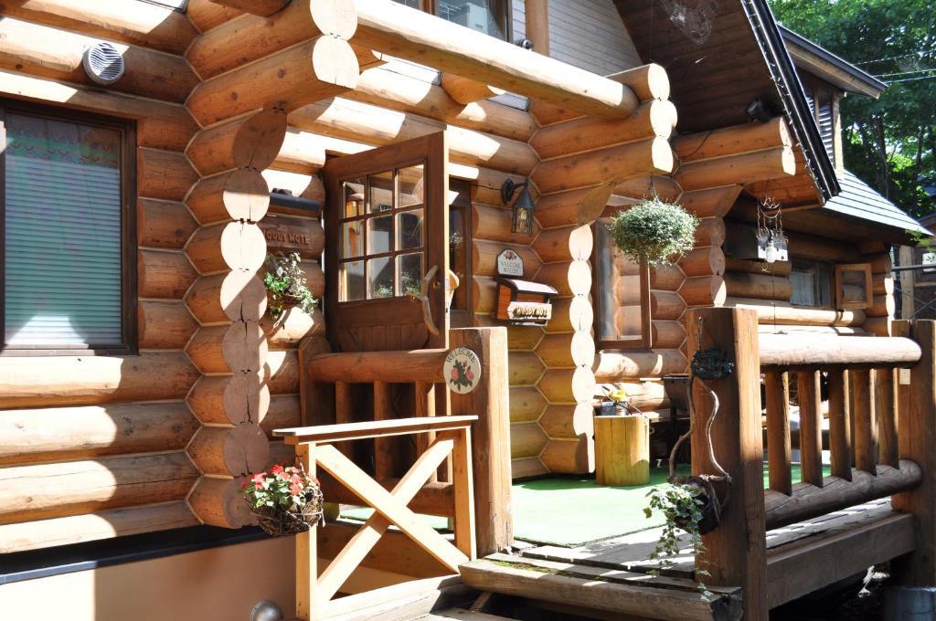 Pension Woody Note Niseko Bagian luar foto